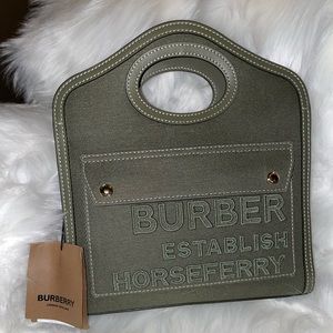 BURBERRY PURSE